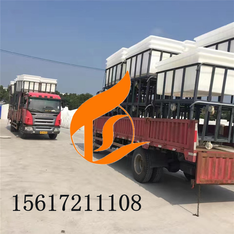 河南客戶(hù)塑料儲(chǔ)罐發(fā)貨